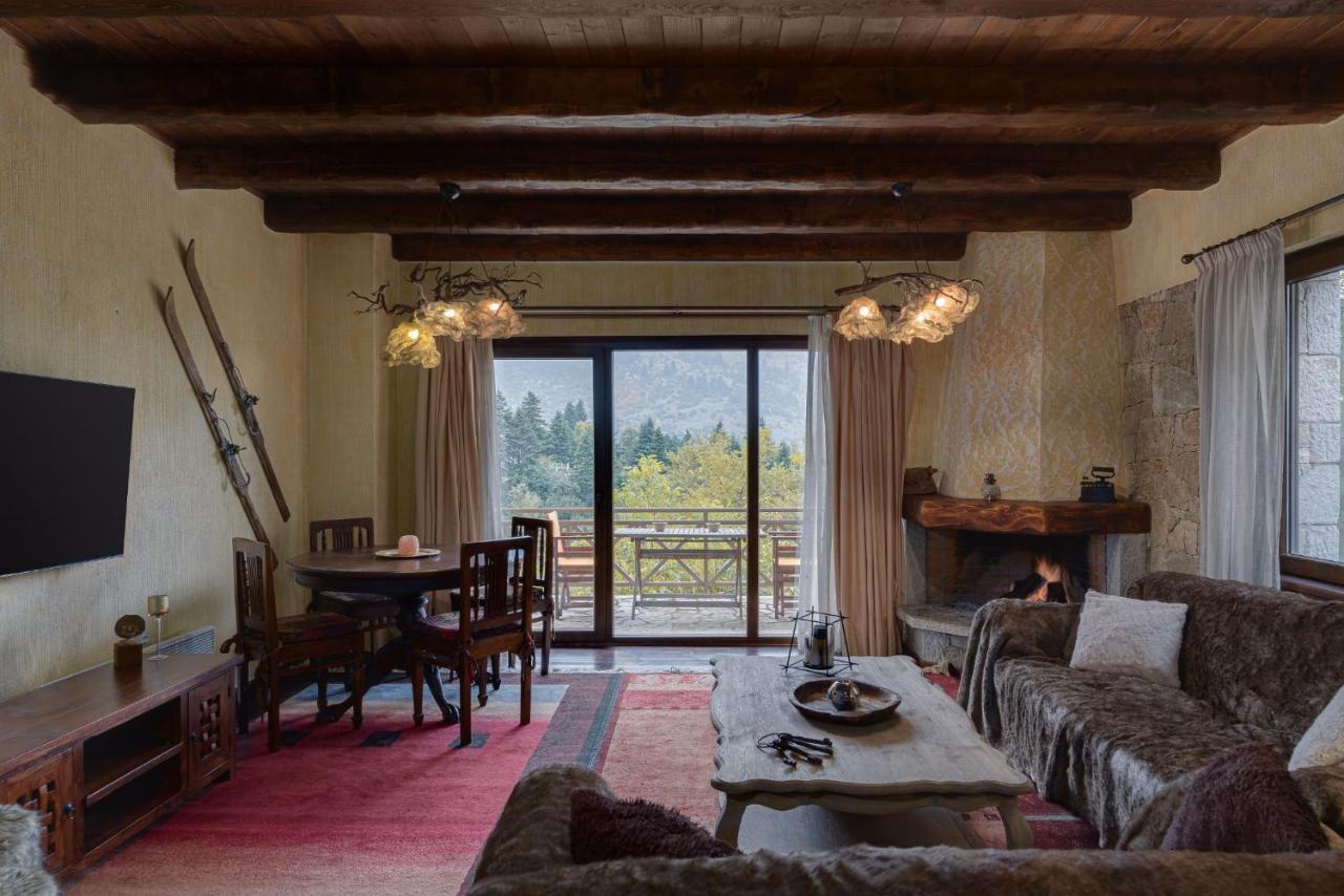 Parnassus Dreamwood Chalet Eptálofos Esterno foto
