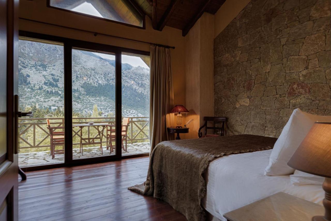 Parnassus Dreamwood Chalet Eptálofos Esterno foto